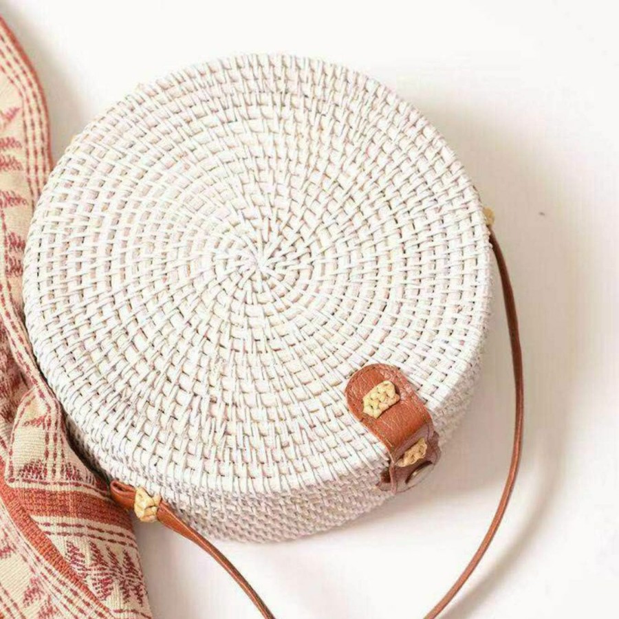 Kbinter Kbinter Handwoven Round Rattan Straw Bag For Women Shoulder Leather Button Straps Natural Chic Handmade Boho Bag Bali Purse Shoulder Handbags